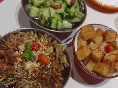 -锅立方•炭火蛙锅(六合万达广场店)