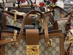 -聚云奢二手奢侈品黄金手表包包回收·中古店(三里屯总店)