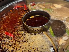 -佰人王串串香火锅(洋珠巷店)