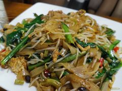 炒河粉-牛八宝桂林米粉(八里庄店)