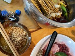 -拐枣巷小串串(财大店)