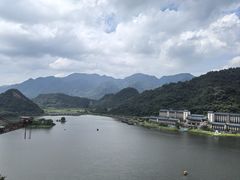 -宝晶宫旅游景区