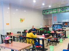 -继红顺河抄手名小吃