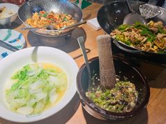 -费大厨辣椒炒肉(万家丽一店)