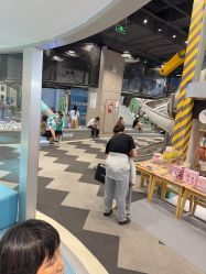 -MINI MARS 脚下的城市乐园·餐饮·派对(静安江宁店)