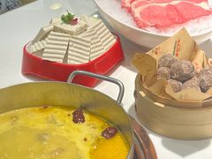 -洪氏嗨捞·猪肚鸡火锅(阳光天地店)