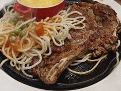 -豪客来牛排(人民东路店)