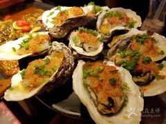 -吞鱼兽麻辣烤鱼(万达店)