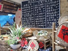 -蛮佬拾·乡里土菜馆(河西王府井店)