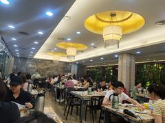 大堂-椿记烧鹅(叠彩店)