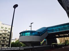 -裕彤国际体育中心