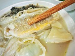 -明呈黄鱼面馆(斜土路店)