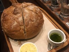 -恰餐厅及酒吧 CHAR Bar & Grill (北京丽都皇冠假日店)