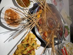 -佰人王串串香火锅(洋珠巷店)