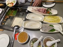 -海底捞火锅(漕宝路店)