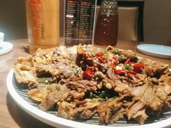 -有红鸡毛店·川菜(建设路店)