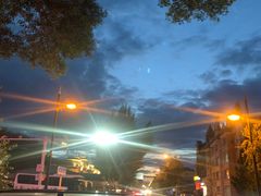 -布尔津河堤夜市
