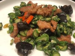 小脆瓜炒雪花猪肉-闽和南(深圳万象城店)