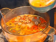-鸽子侯·家宴·平价海鲜(绿地店)