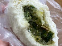 韭菜包-郑家包子牛肉拉面(尚勤路店)