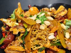 -醉人椒麻辣香锅(王府井喜悦店)