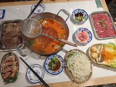 -王奋斗贵州酸汤牛肉火锅