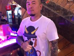 -江湖酒吧