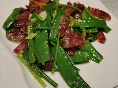 荷芹炒广东腊味-功夫汤粤港餐厅(锦业路店)