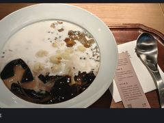 -RUXU入续糖水铺与包(卓悦中心店)