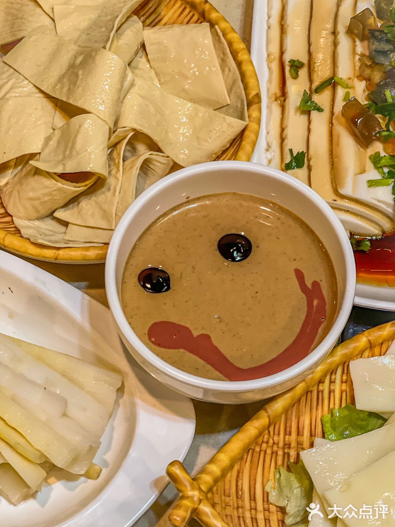 第一次吃到这么正宗的涮羊肉吃法，我真的好喜欢！