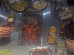 -马路牙子烧烤音乐酒馆(望京店)