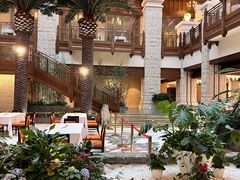 -太湖饭店玉兰厅(自助餐厅)