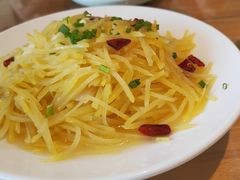 -严记小天府酸菜鱼(西四路店)