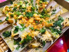 -闯关东东北农家菜(崂山石老人店)