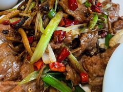 茶树菇炒牛肉-春来和(汉城南路店)