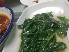 -墨脱石锅椰子鸡•香草鸭•东山羊(大东海店)