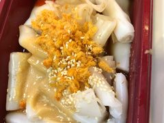 肉松混酱猪肠粉-食盈碗仔翅(星玺广场店)