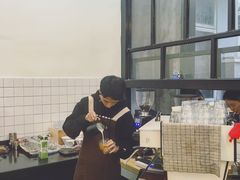 -无牌咖啡&酒馆