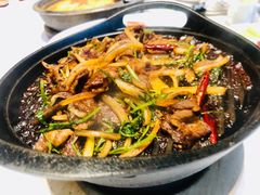 -贝勒爷·酥不腻烤鸭