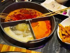 -热火朝天鲜切牛肉火锅(南强街巷店)