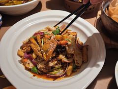 -新发现(宝山龙湖店)