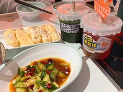 -黄记煌三汁焖锅(新佳丽江汉路店)