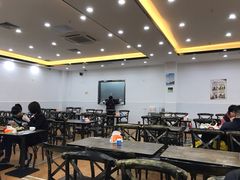 大堂-贞姨美食·老字号海鲜大排档