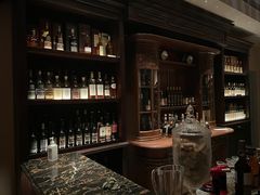 -DM Distiller & Mixologist Whisky Cocktail Bar