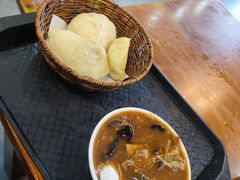 -穆彦华逍遥镇胡辣汤(岗坡路店)