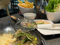 -野迹·石橄榄鸡·烧烤(新洲店)