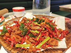 鄂西手撕香辣猪手-来菜·湖北头牌藕汤(汉街店)