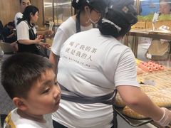 -奈雪的茶(湖滨银泰in77C区PRO店)