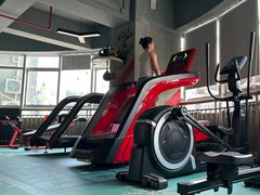 -KingBull私教健身&格斗订制(龙井商业中心店)