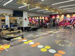-超鹿运动(五四北泰禾广场店)